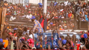 Raila in Kibera