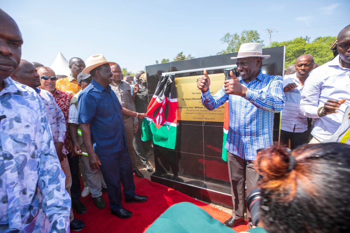 GsHVjmBWsAA3buK.jpg_large